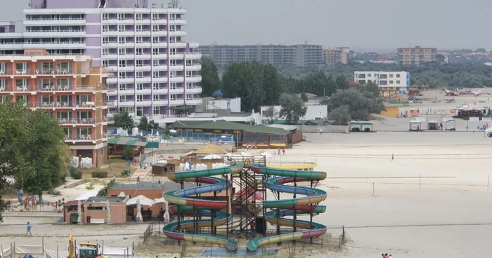 Situaţia construcţiilor din Mamaia va fi decisă de judecători 