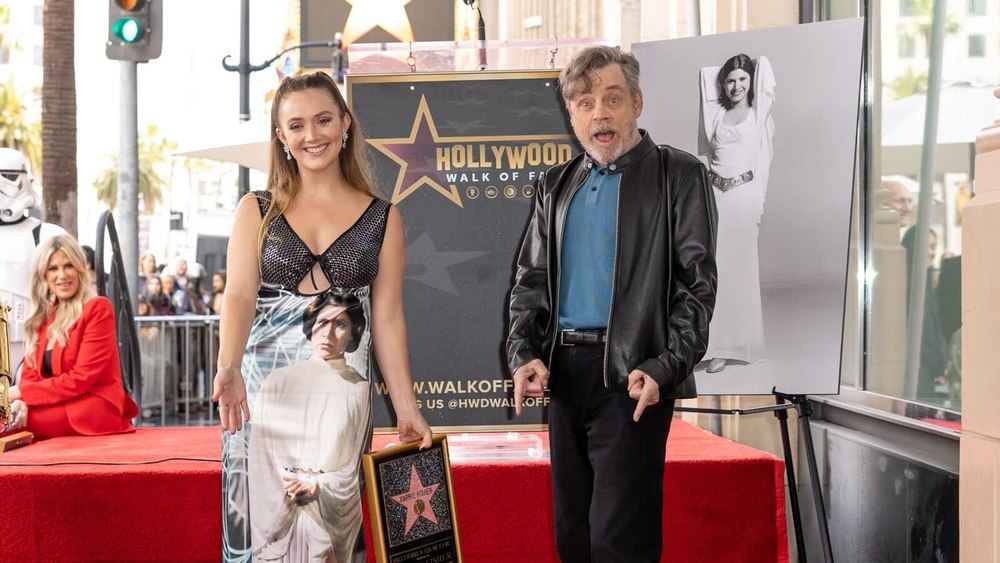 Ziua Star Wars, celebrată cu o stea pe bulevardul Walk of Fame. Actrița căreia i-a fost acordată