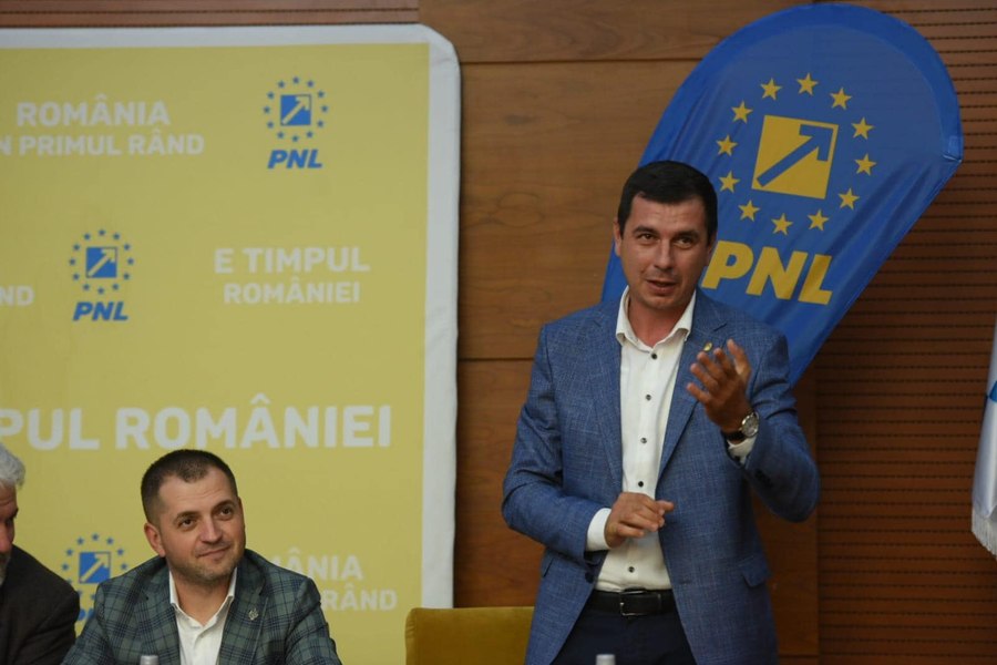 Emil Dumitru: Românii își vor putea transforma PFA-ul în firmă fără a pierde istoricul societății