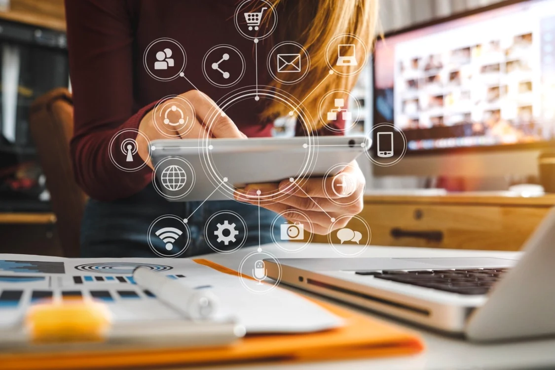 Portofelul digital, adoptat de UE - Foto Shutterstock