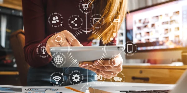 Digitalizare tableta laptop computer concept FOTO Shutterstock