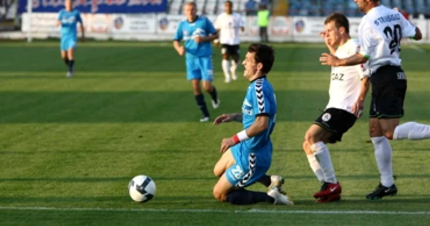 Galaţi: Fotbaliştii Oţelului scriu istoria neagră a clubului
