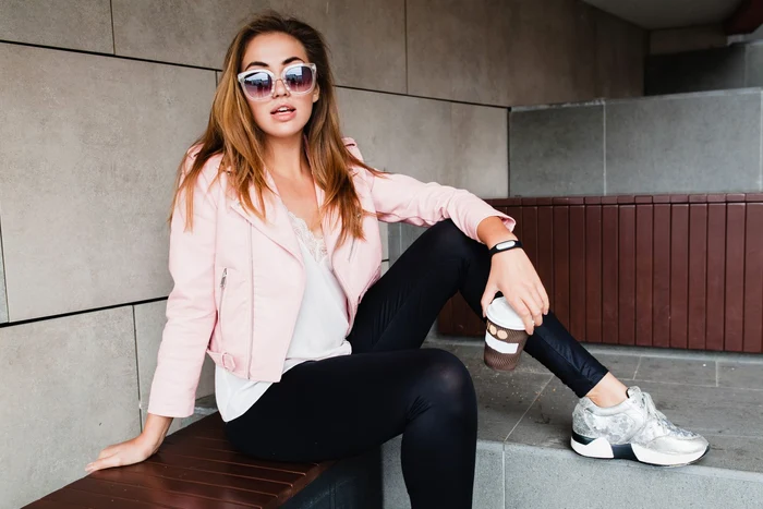 adevarul ro Fashion fusion – redefinirea încălțămintei de damă la modă cu Skechers photo 1 jpg