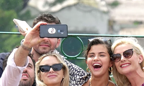 *PREMIUM EXCLUSIVE* MUST CALL FOR PRICING BEFORE USAGE  STRICTLY NOT AVAILABLE FOR ONLINE USE UNTIL FURTHER NOTICE American singer Selena Gomez pictured on Holiday in Capri  jpeg