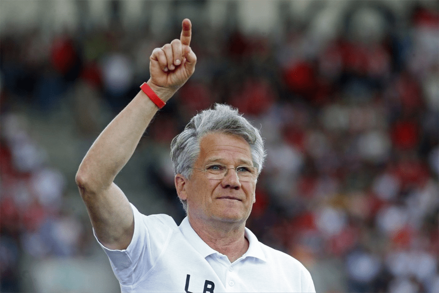 Ladislau Bölöni, maestru emerit al sportului, a împlinit 70 de ani. Cariera unui fotbalist și antrenor de excepție