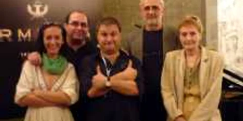 Compania cu Teatru 