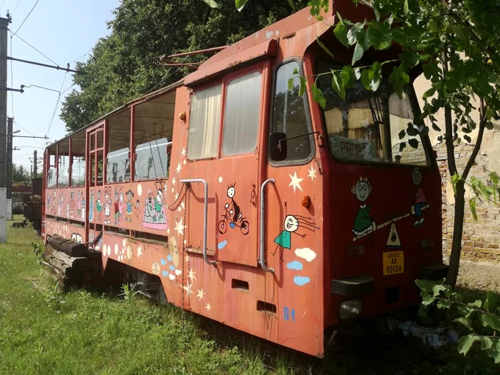 Imaginea care circula pe Facebook cu tramvaiul de vară în anul 2018 FOTO Tramvaie în Arad
