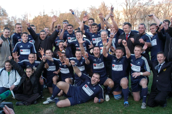 Moldovenii jubilează victoria. FOTO rugby.md