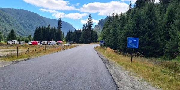 DN7A - drum de acces către Domeniul Schiabil Transalpina de lângă Lacul Vidra - Vâlcea Foto Adevărul - credit Domeniul Schiabil Transalpina Voineasa