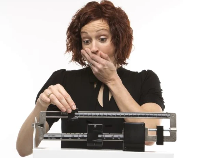 
    Studiile au arătat că tinerii de astăzi se îngrașă mai repede consumând mai puține calorii, spre deosebire de părinții lor.www.clicksanatate.ro  