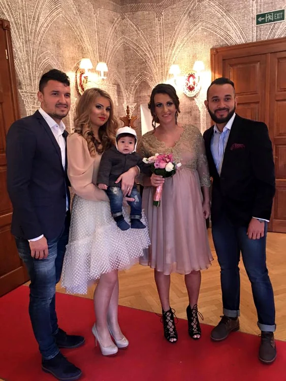 
    Familiile Budescu și Morais  