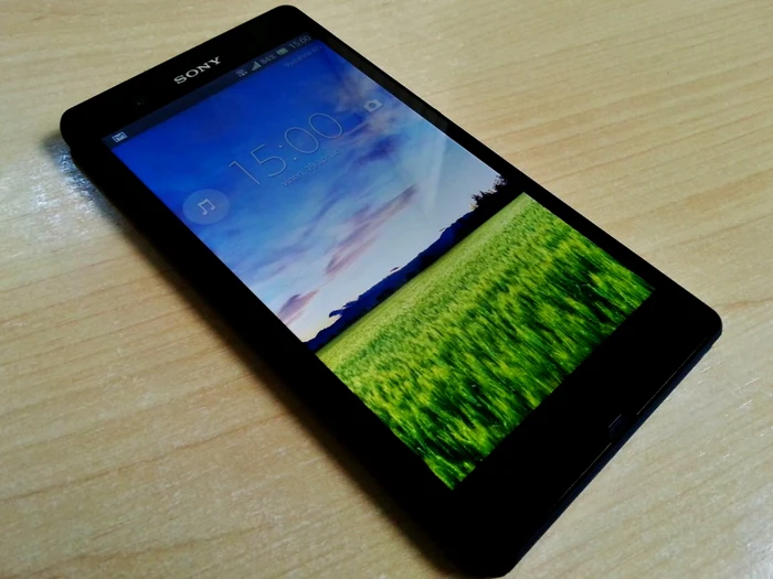 sony xperia z foto razvan baltaretu/adevarul