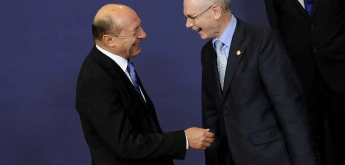 Preşedintele român Traian Băsescu şi preşedintele Consiliului European Herman Van Rompuy FOTO AFP