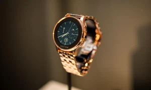 una dintre bratarile cu care va fi disponibil ceasul vector foto cnet jpeg