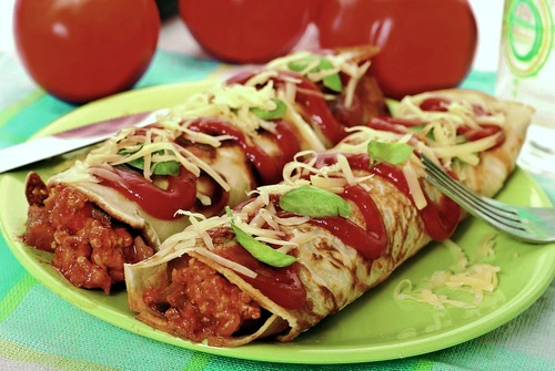 clatite picante cu carne jpeg