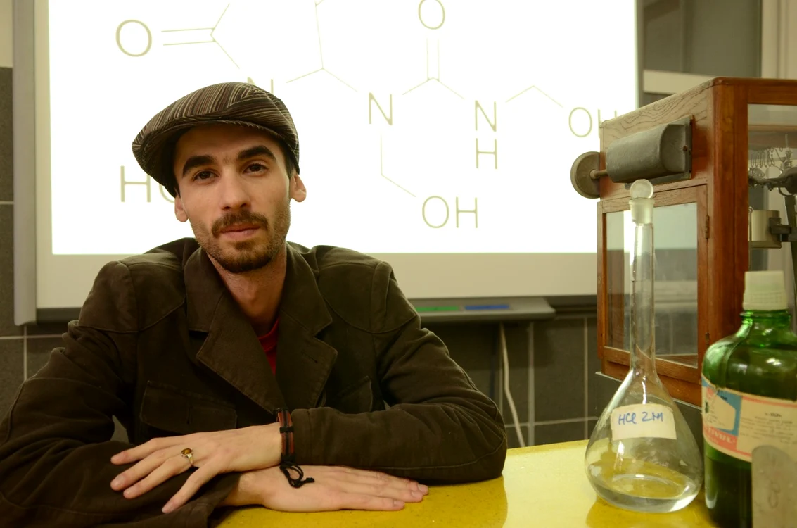 chimie si eprubete