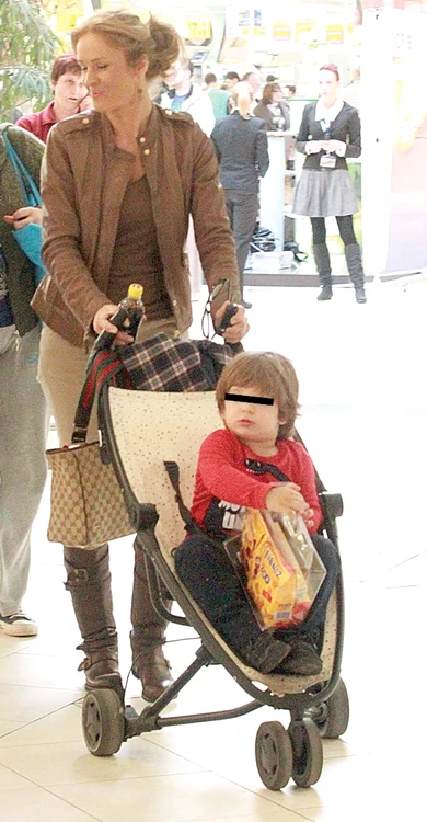 Diana Munteanu şi fiul său, David