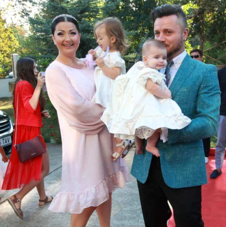 
    Gabriela Cristea și Tavi Clonda își botează astăzi fetițaFoto: Sever Gheorghe  