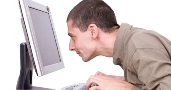 Persoanele dependente de internet sunt considerate bolnave psihic
