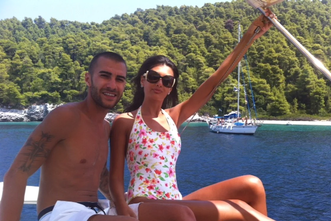 Mirela C