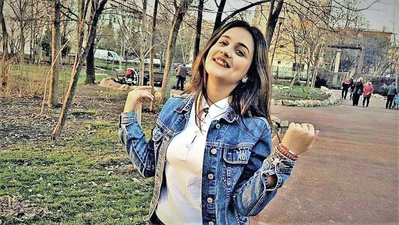 Luiza Mihaela Melencu  avea 18 ani