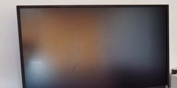 Monitor de gaming LG 32UK550