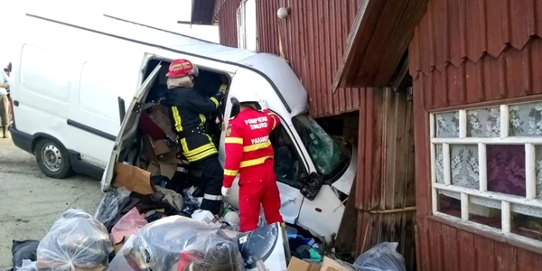 accident cosna 