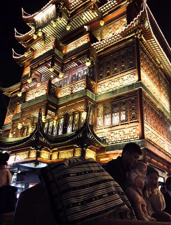 Săculețul de Vaideeni în Hong Kong Foto Asociația Culturală Moștenitorii