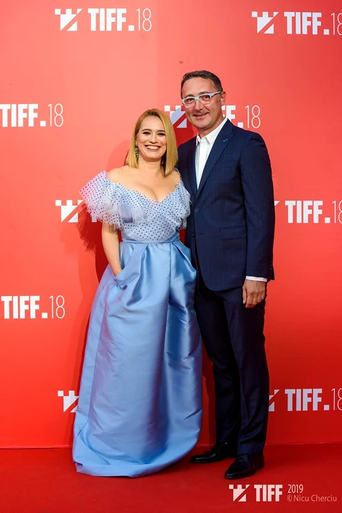 Andreea Esca a afişat un decolteu generos la TIFF