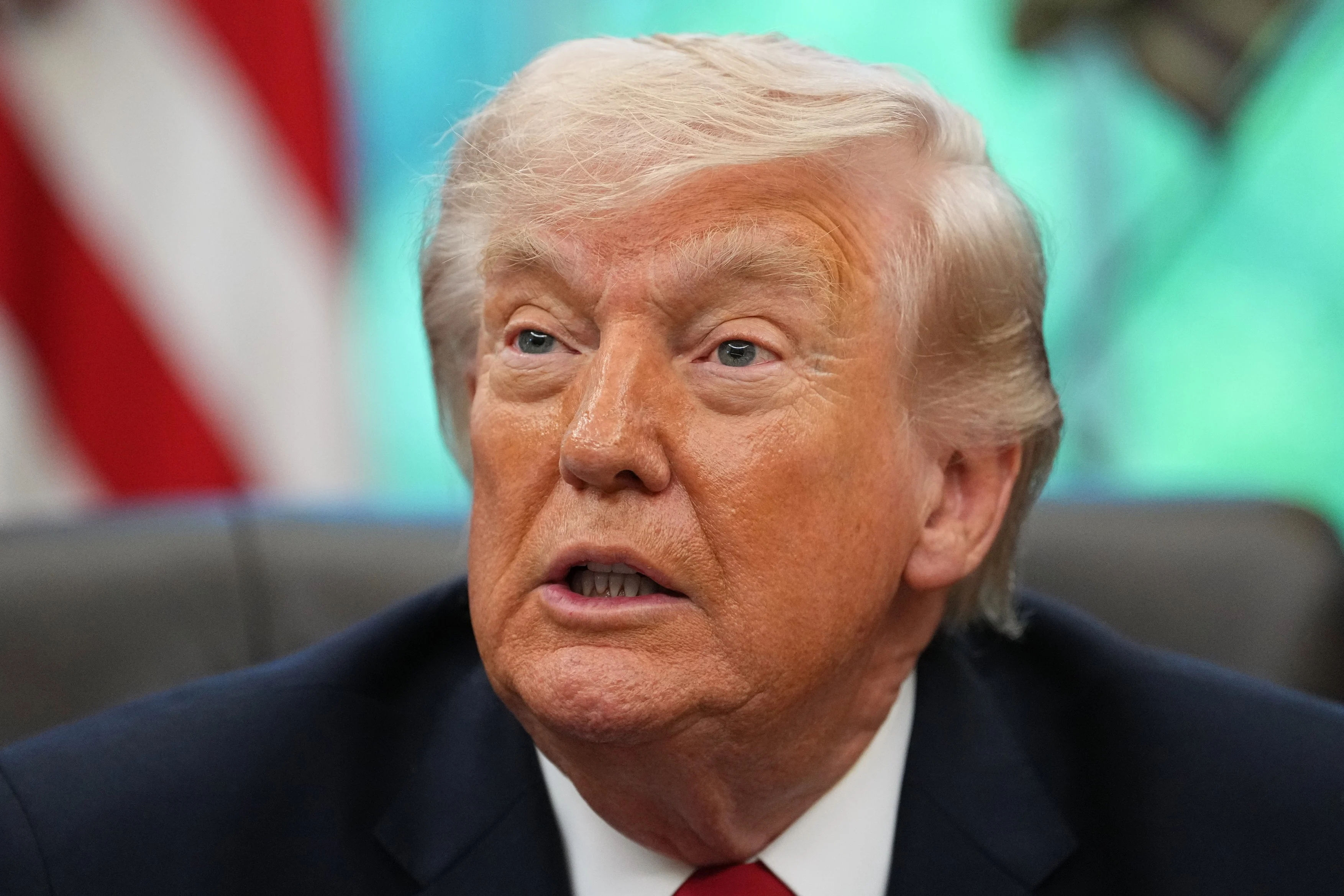 The Atlantic: Trump se consideră „cel mai puternic om din toate timpurile” și se compară cu Iulius Caesar