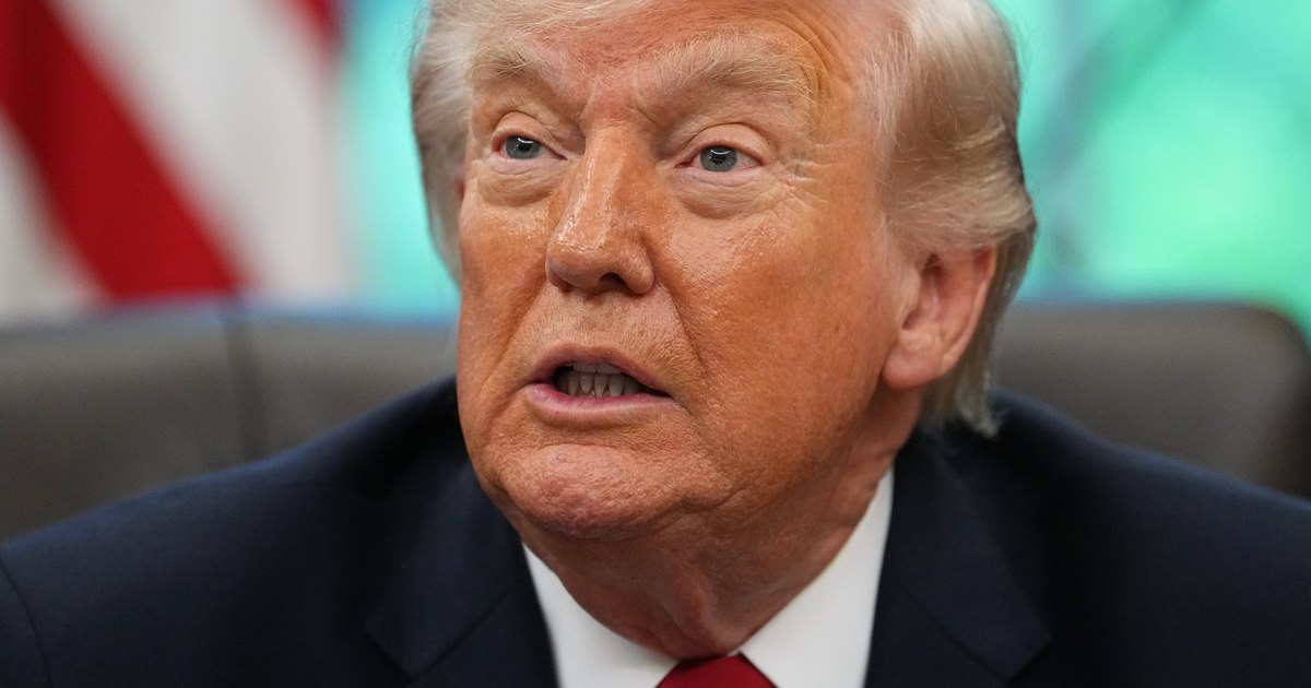 Trump reaprinde conflictul comercial cu UE. Anunță taxe vamale de 25% pentru mașinile și camioanele care intră în SUA