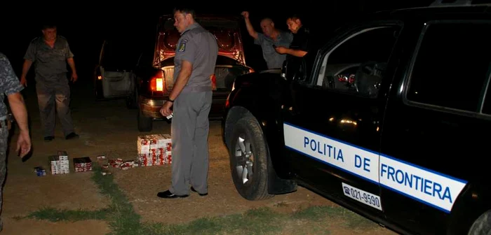 traficanţii de ţigări au fost prinşi de poliţiştii de frontieră