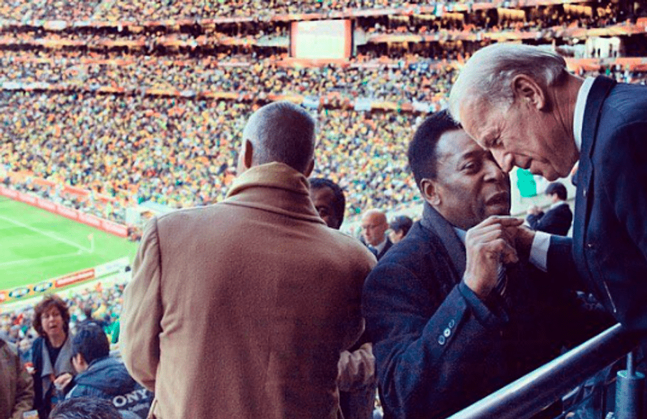 Gafă a președintelui Biden: L-a comparat pe Pele cu David Beckham