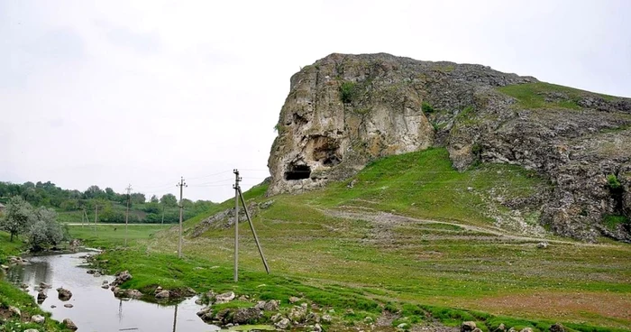 Imagine din satul Văleni din Republica Moldova FOTO Costel Crângan