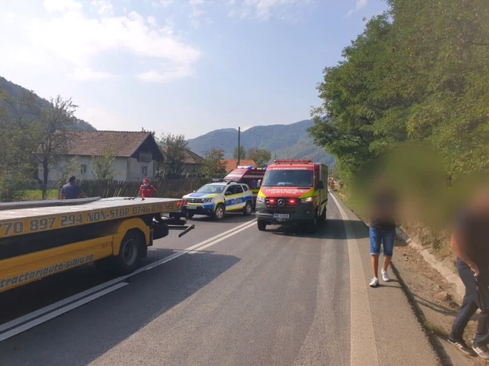 Accident pe Valea Oltului la Balota - Vâlcea pe DN 7 cu trei victime Foto Adevărul