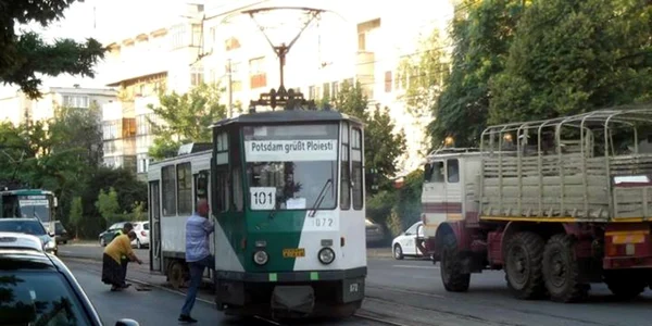 tramvai deraiat ploiesti