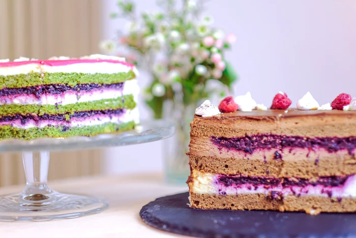 O treime din copiii din România consumă zahăr înainte de a împlini un an - Foto Almond Cake Shop