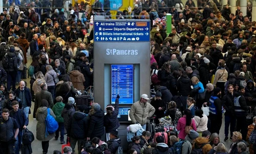 G9cdBovWgAAM8Pr jfif