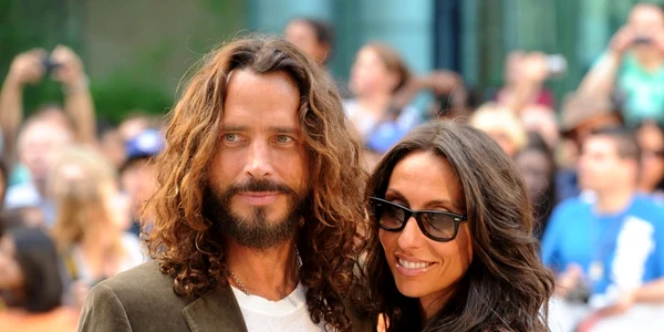 vicky si chris cornell foto getty images