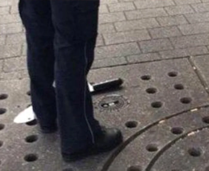 A ucis-o pe femeie cu o macetă