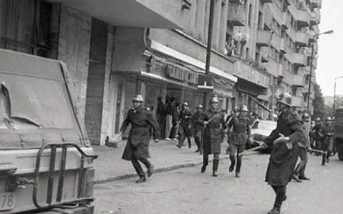 FOTO:comunismulinromania.ro