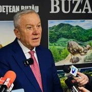 constantin toma foto facebook png