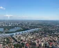 Hawks Of Romania formaţia de acrobaţie din cadrul Aeroclubului României a zburat peste principalele unităţi medicale din Bucureşti FOTO Aeroclubul României / Facebook