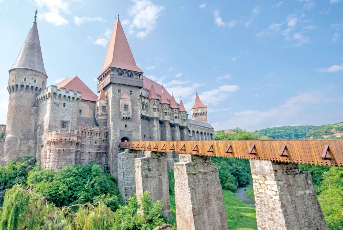 Castelul Corvinilor