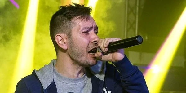 SișuTudor, în concert  Sursa Facebook
