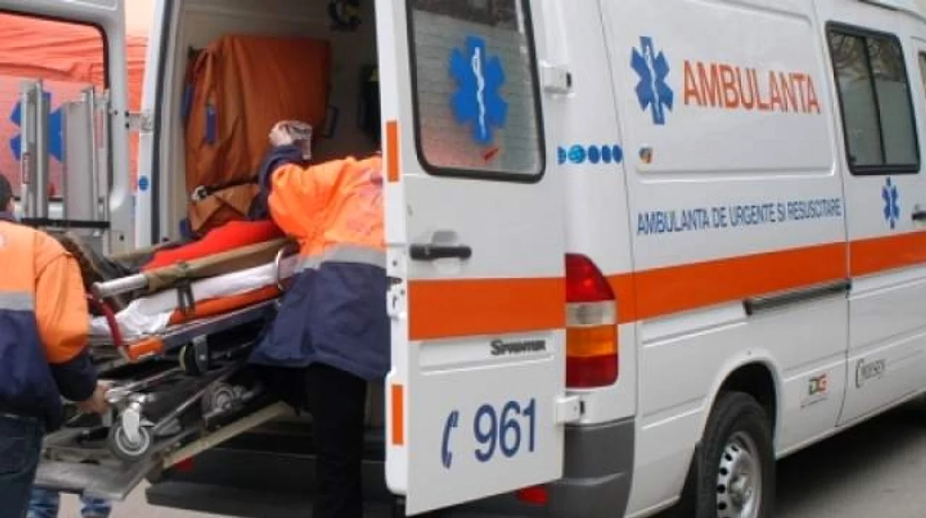 
    În ciuda interveției echipajului de urgență copilul nu a mai putut fi salvat  