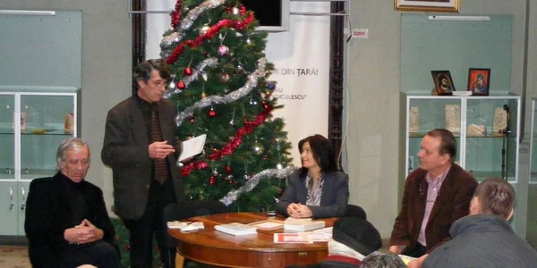 Lansarea volumului "Din nou în zid" al Nicoletei Gâlmeanu