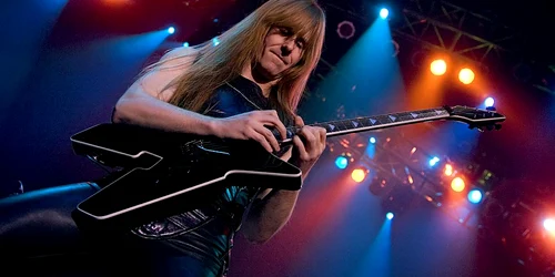 karl logan foto Loudwire