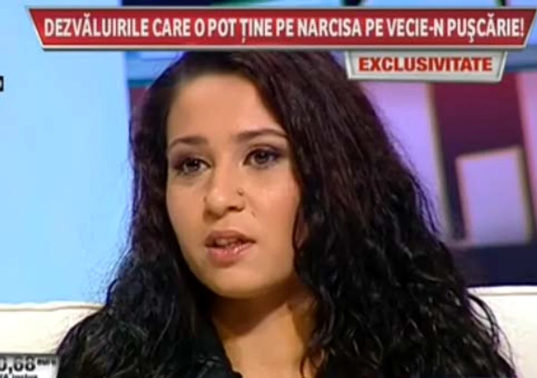 
    Fosta noră a Narcisei Guţă este hotărâtă să o distrugă pe aceastaFoto: Captură Kanal D  