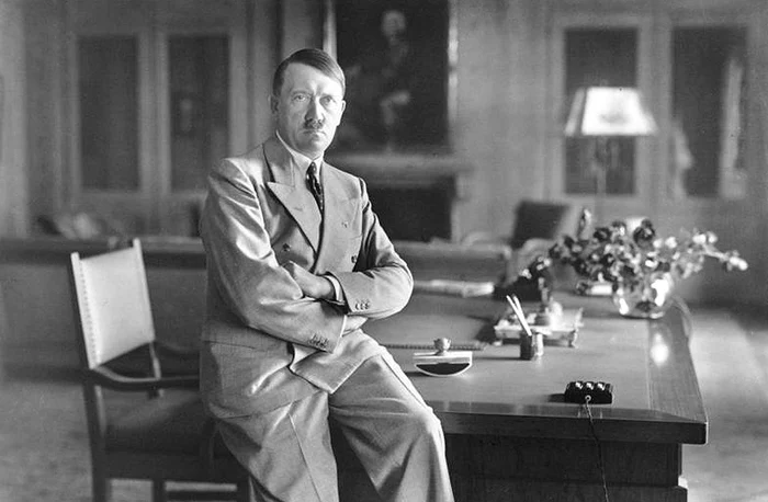 Adolf Hitler, fotografiat de Heinrich Hoffmann. FOTO: Bundesarchiv Bild